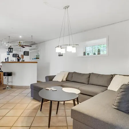 Bakkegarden Holiday home Hjardemal