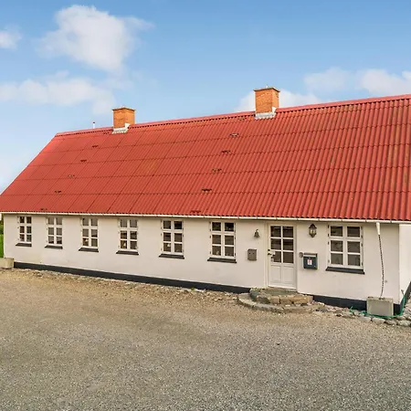 Holiday home Bakkegarden Hjardemal