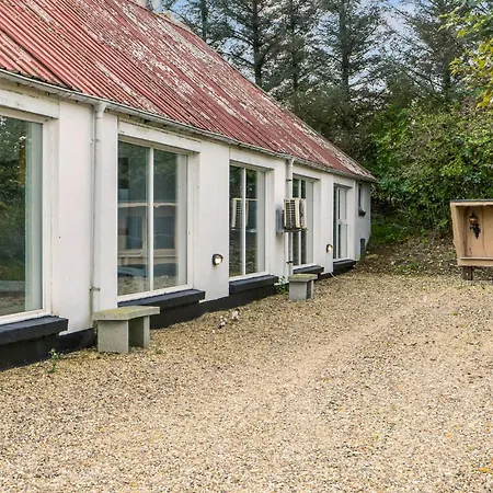 Bakkegarden Holiday home Hjardemal